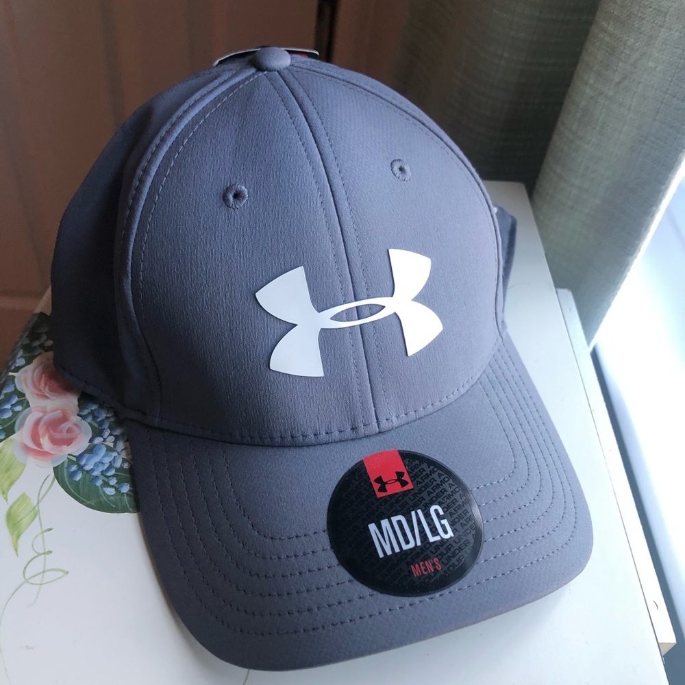 Men’s Under Armour Hat Grey